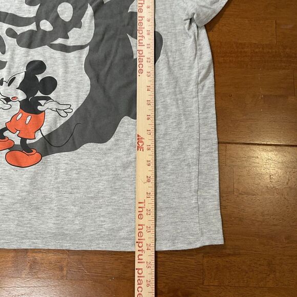 Disney Mickey Mouse Women's XL T-Shirt Gray Shadow Ghost Spooky Cotton Blend - Picture 6 of 10